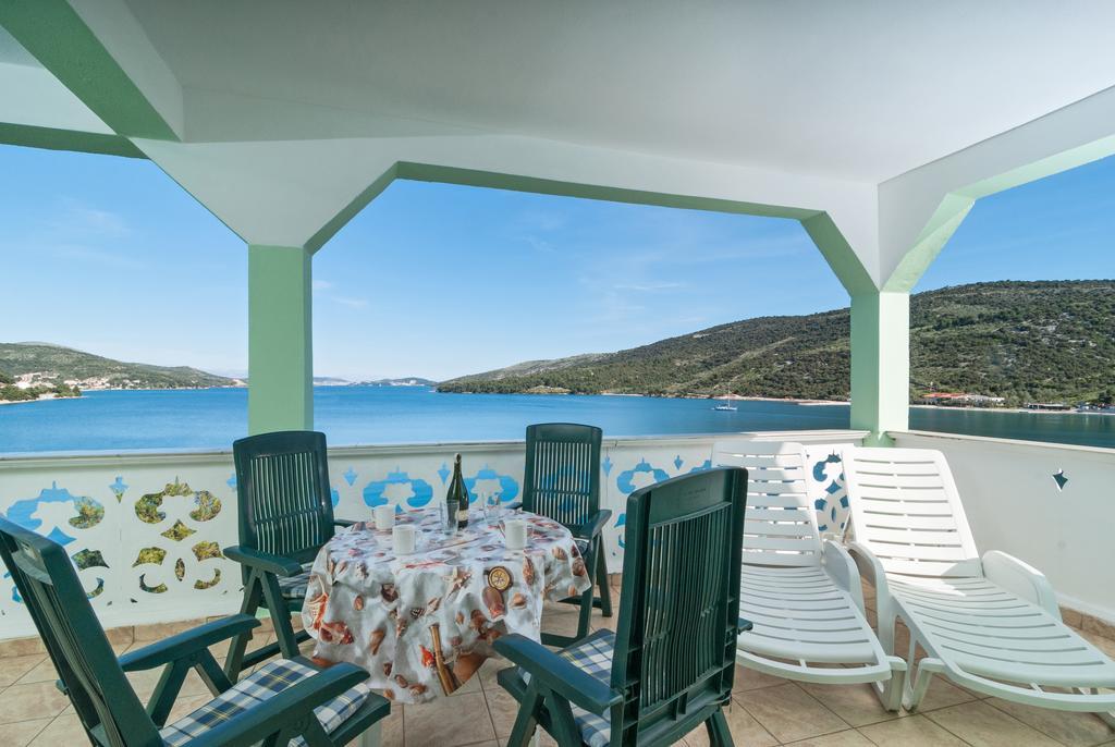 Apartment Stojan A1 Марина Екстериор снимка