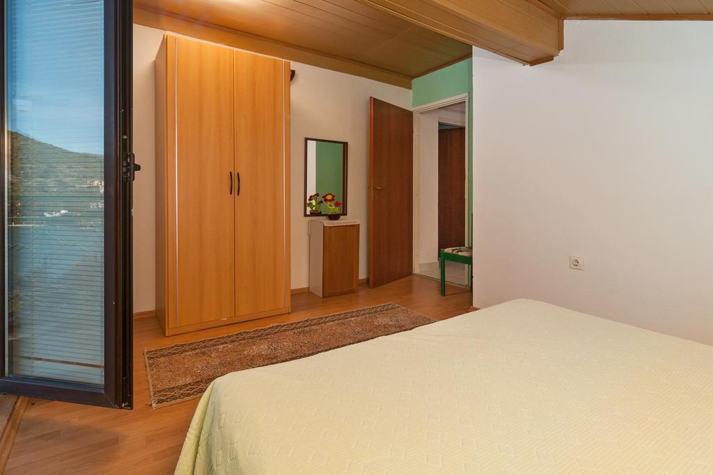 Apartment Stojan A1 Марина Екстериор снимка