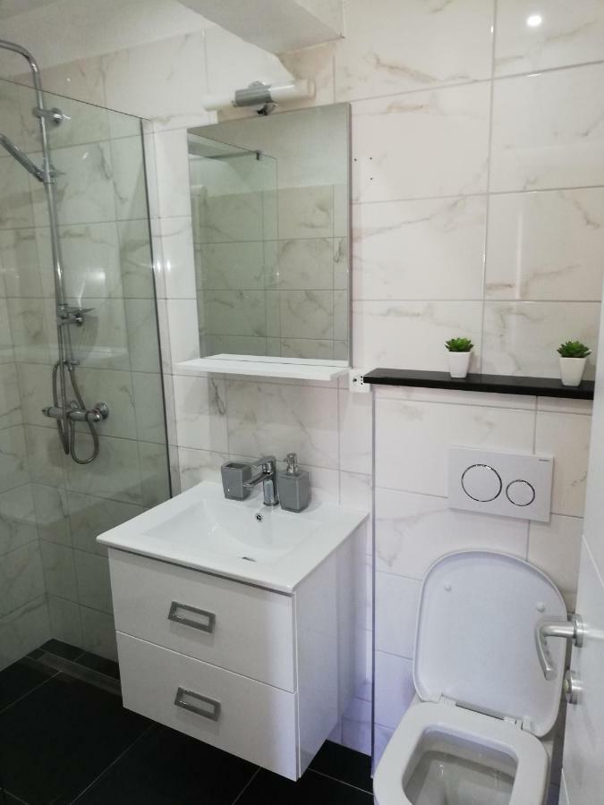 Apartment Stojan A1 Марина Екстериор снимка